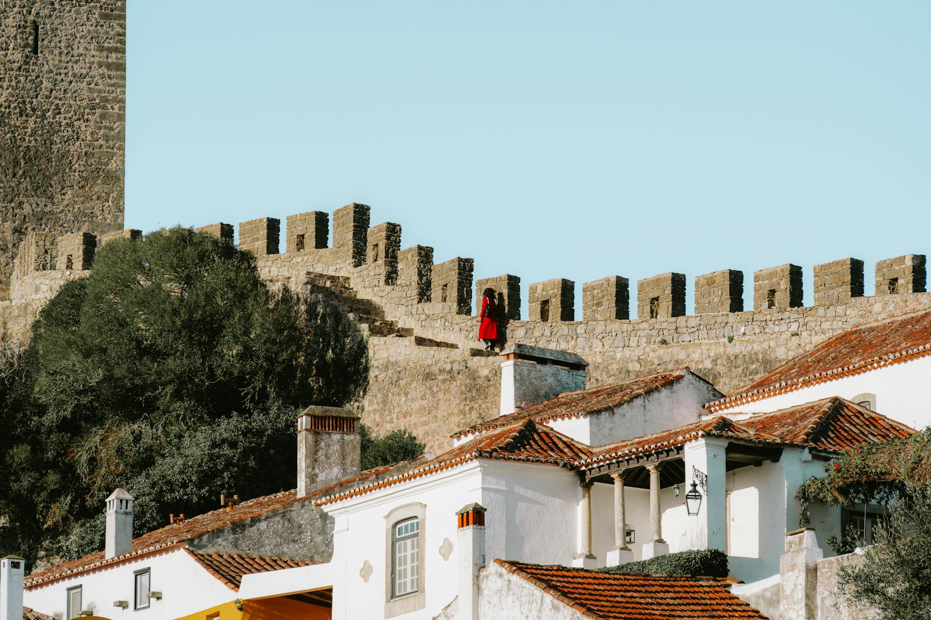 Vasito de chocolate con ginja, licor típico de Óbidos Portugal